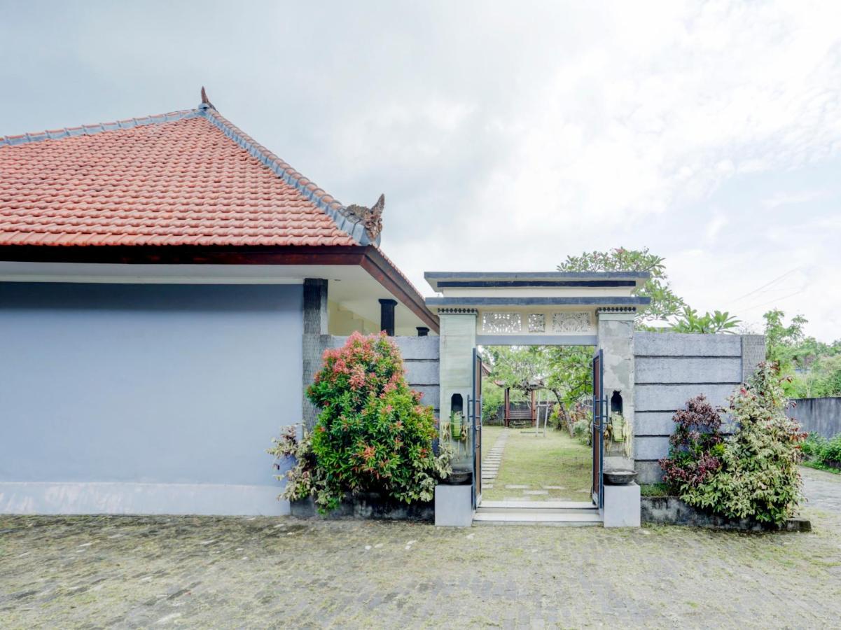 Oyo 90711 Blembong Homestay Джимбаран Екстер'єр фото